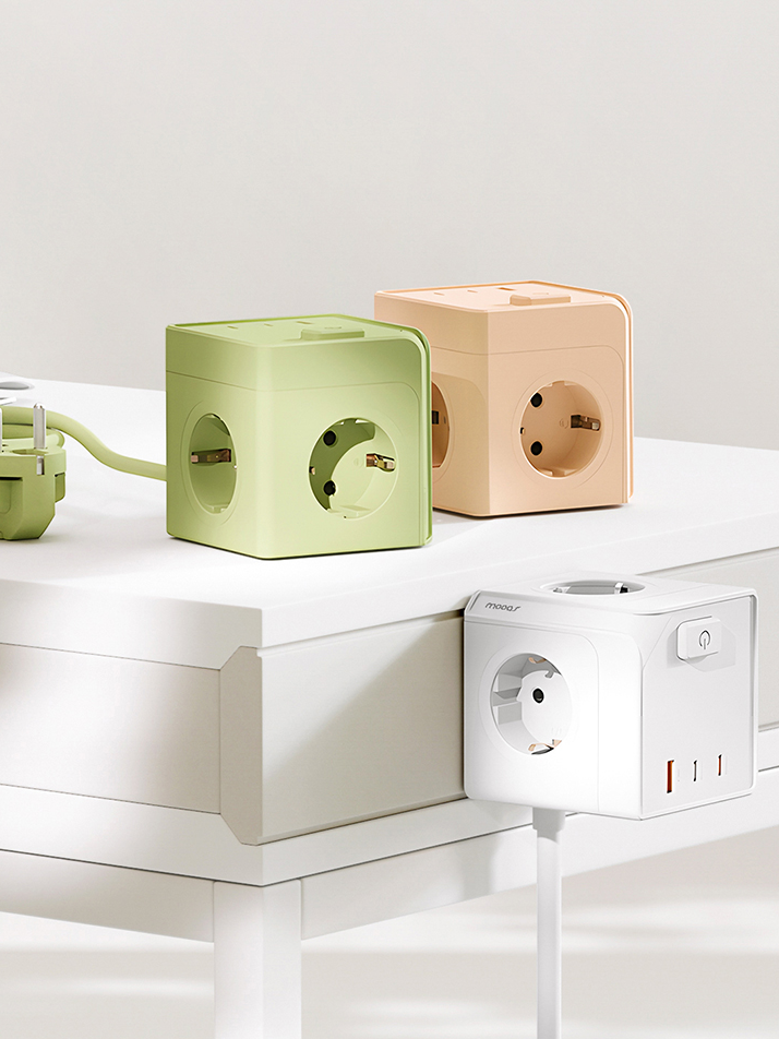 무아스 더 큐브 마그넷 3구 USB 고용량 멀티탭 C타입 고속충전 1.5m