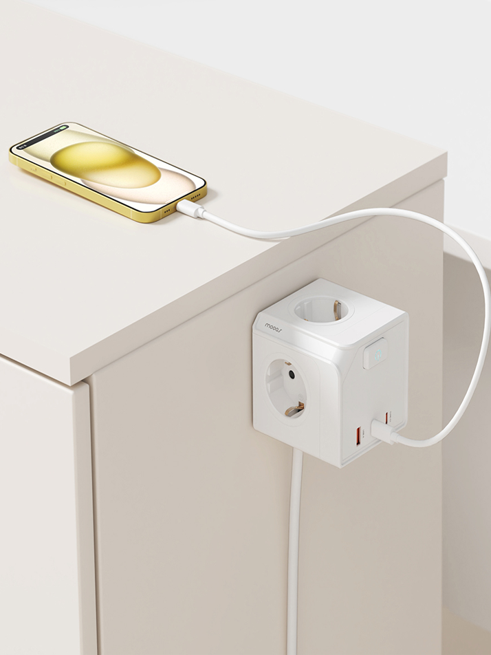 무아스 더 큐브 마그넷 3구 USB 고용량 멀티탭 C타입 고속충전 1.5m