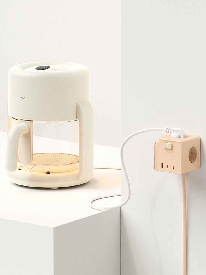 무아스 더 큐브 마그넷 3구 USB 고용량 멀티탭 C타입 고속충전 1.5m