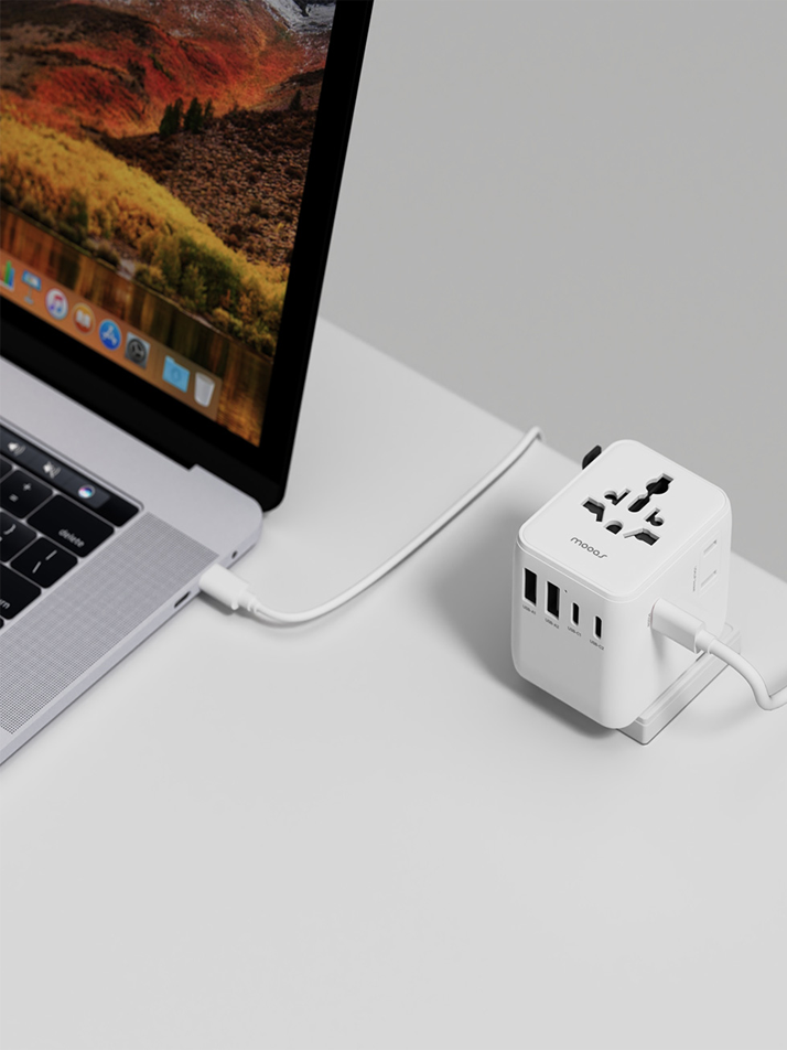 무아스 5포트 35W 여행용 고속 멀티 어댑터 돼지코 멀티탭 콘센트