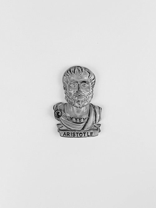 아리스토텔레스 인센스 오브제