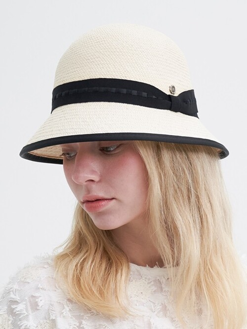 Lauren Cloche Hat - White