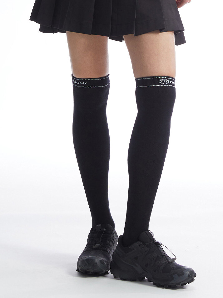 먼플 베이직 오버니삭스_블랙