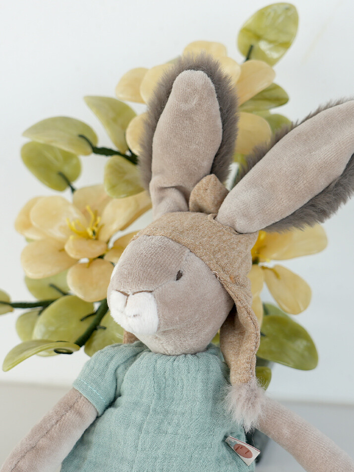 [678021] 토끼 인형 27cm rabbit with sage green cotton