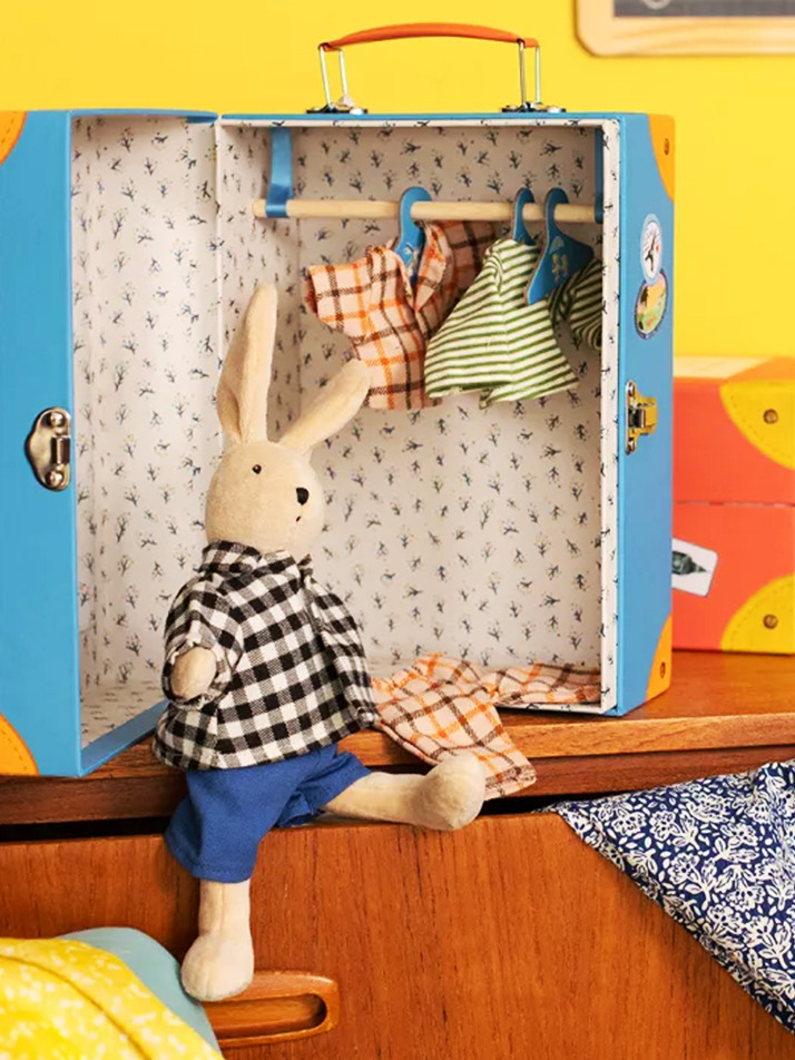 [632408] 실바인의 작은 옷장 가방 Sylvain the rabbit little wardrobe suitcase