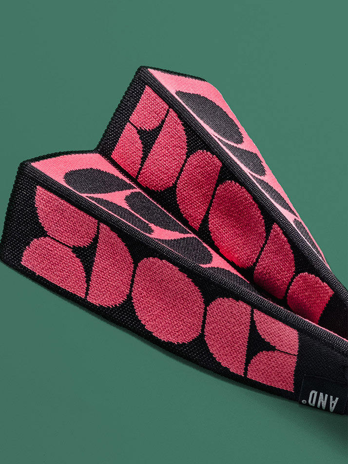 Pleats Ball Towel Modern Pink