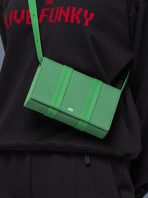 Hip and Shoulder Green