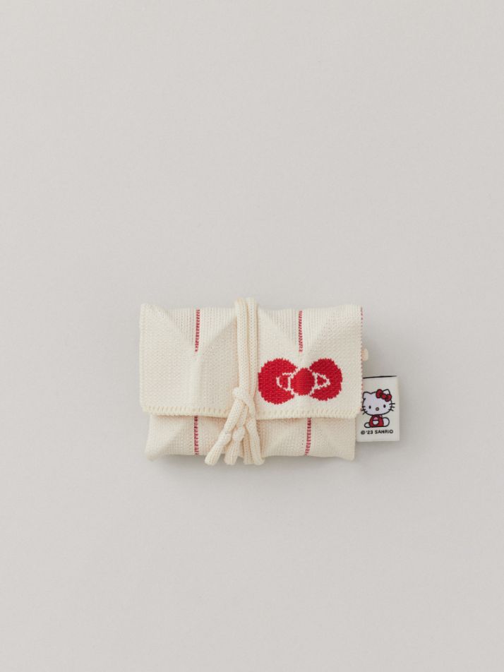 Lucky Pleats Knit Card Wallet Hello Kitty Vanilla