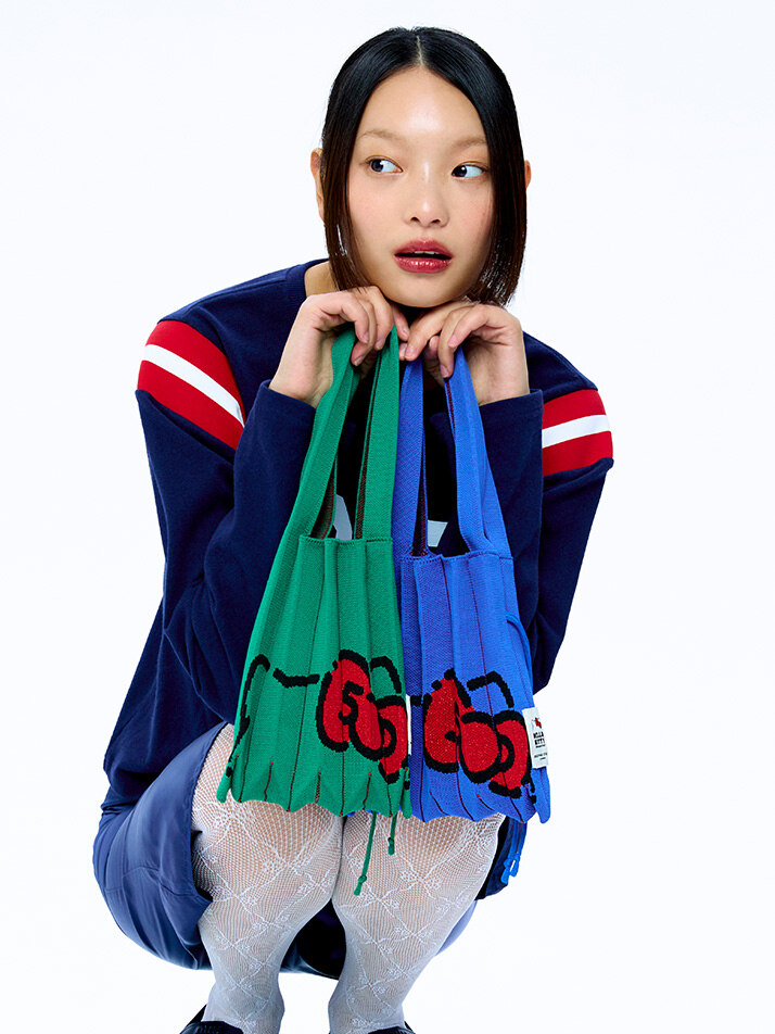 [50주년 한정판]Lucky Pleats Knit S 50th Hello Kitty Classic Blue