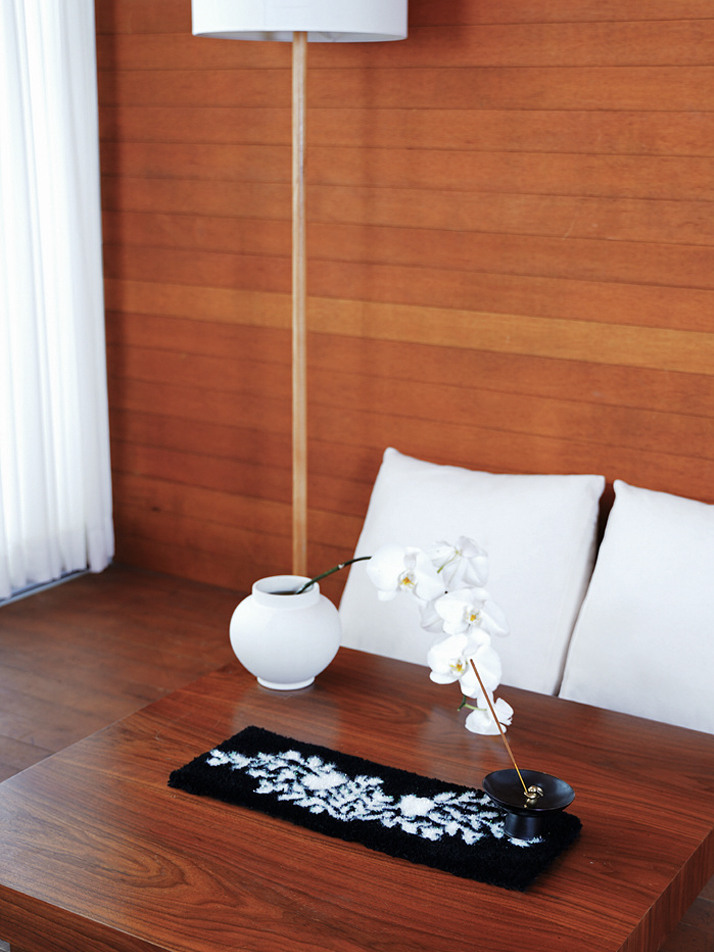 펠롱 국화문 러그 (PELLONG CHRYSANTHEMUM RUG)