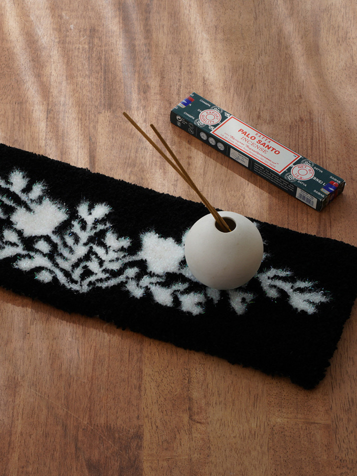 펠롱 국화문 러그 (PELLONG CHRYSANTHEMUM RUG)