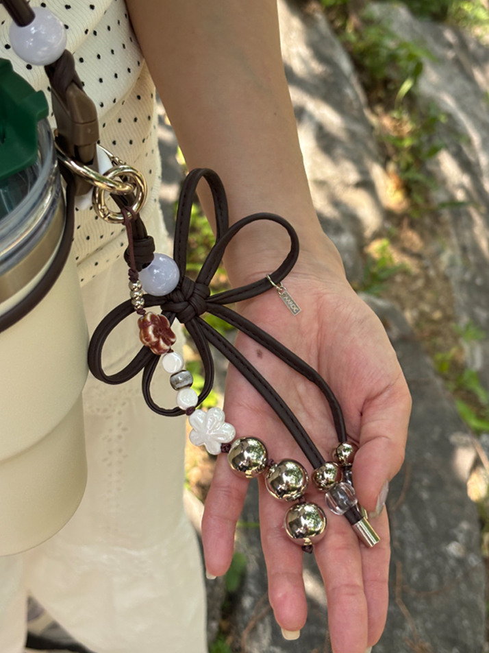  가죽 매듭 텀블러백 (Leather Maedeup Tumbler Bag)