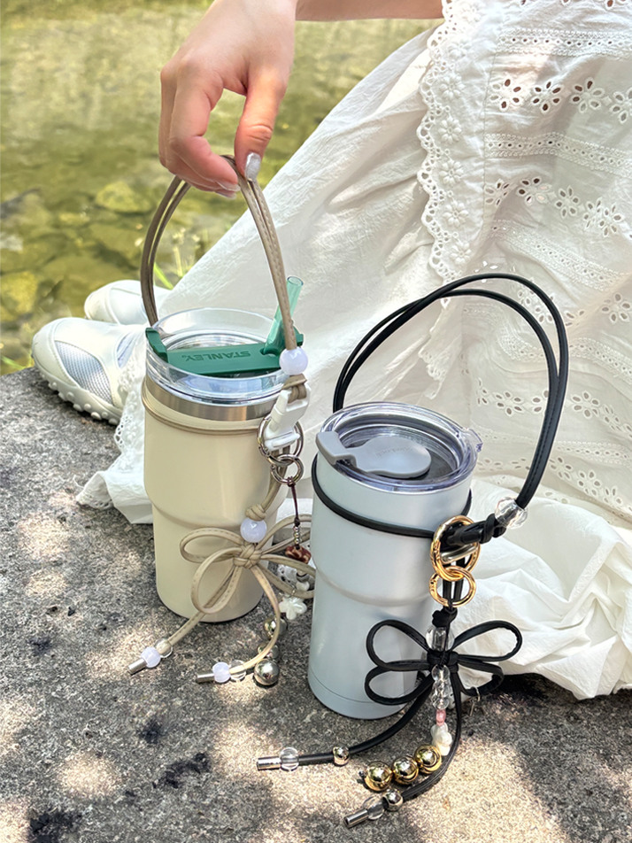  가죽 매듭 텀블러백 (Leather Maedeup Tumbler Bag)