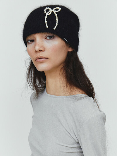ANGORA BEANIE (black)