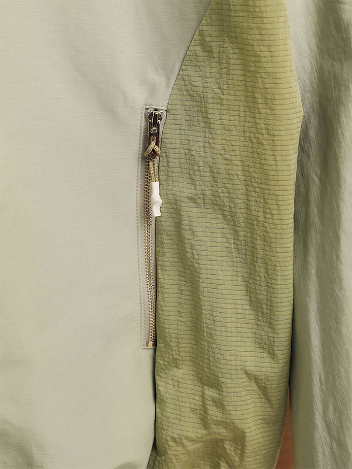 ASYMMETRIC WAVE ZIPPED JACKET-EARTHY GREEN