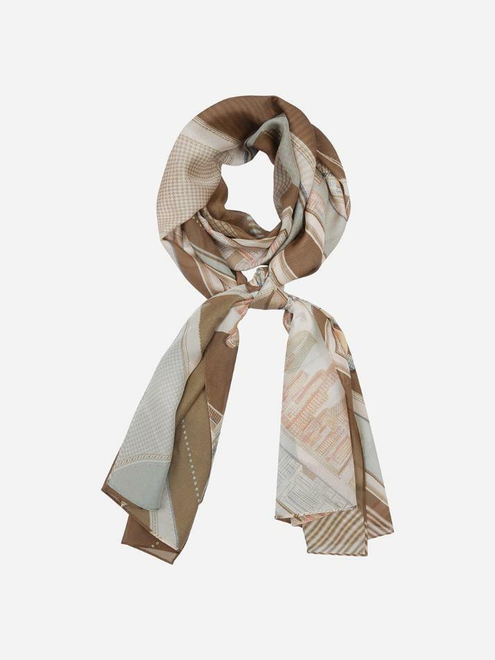 델루안 민트베이지