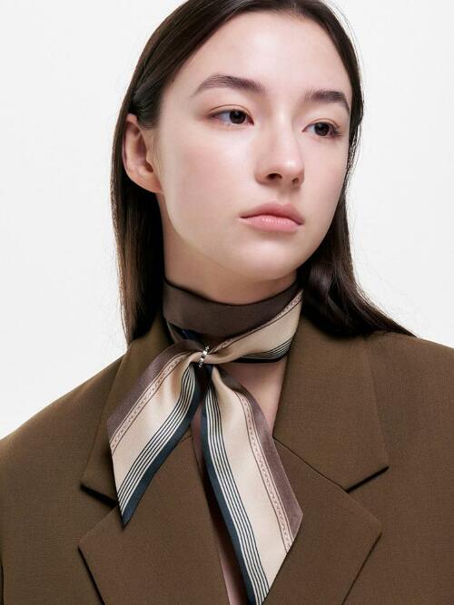 모브 네이비