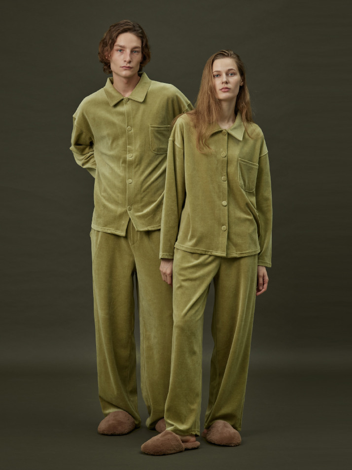 VELOUR PAJAMA SET_mild green (men) ETERNAL JOURNEY