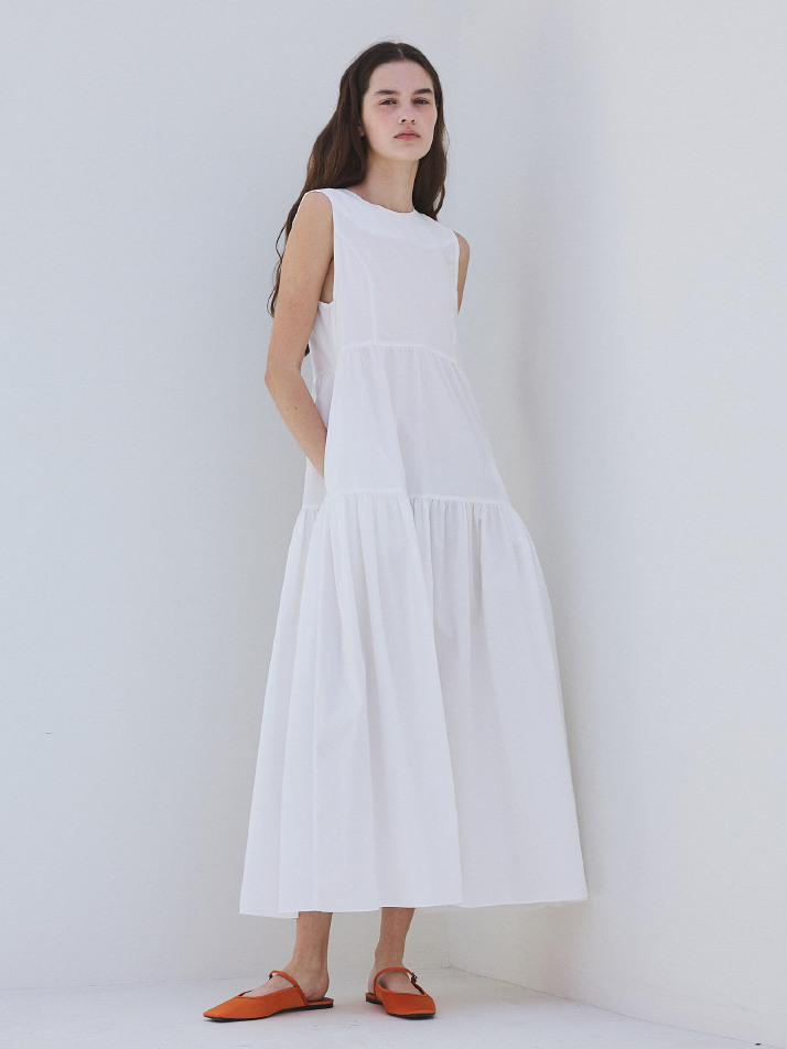 SLEEVELESS DRESS_white