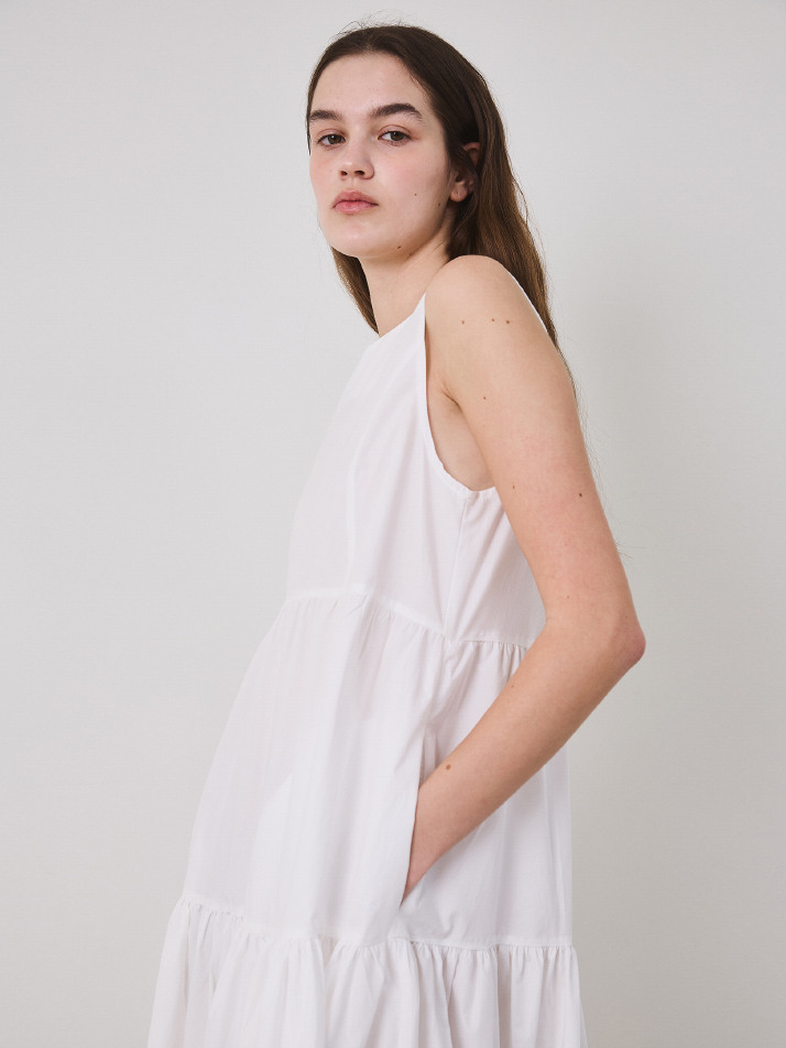 SLEEVELESS DRESS_white