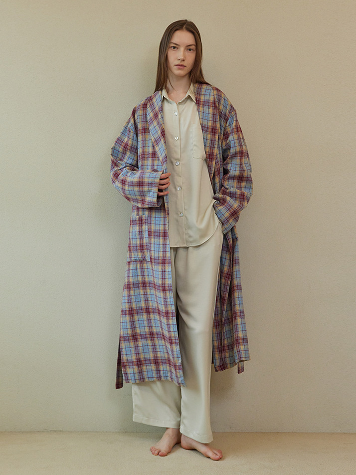 CLASSIC LONG ROBE_whisper check (women)