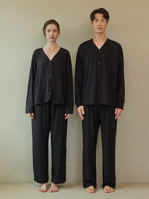 COZY PAJAMA COUPLE SET_ebony black