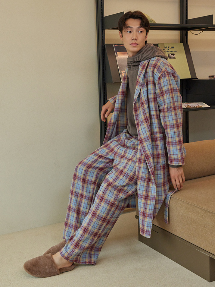 CLASSIC LONG ROBE_whisper check (men)