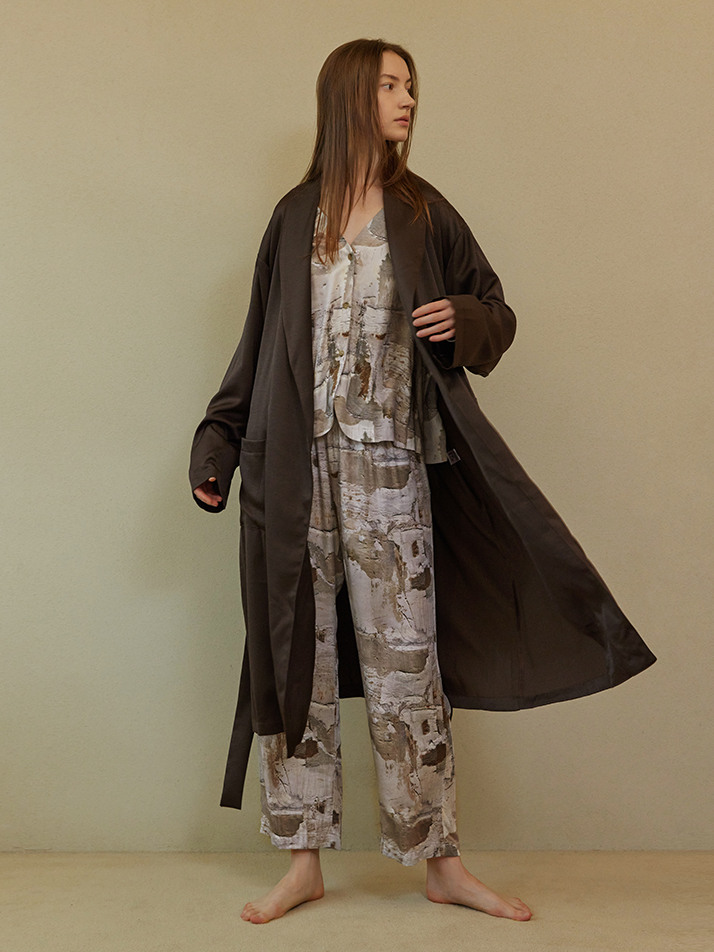 CLASSIC LONG ROBE_dark brown (women)