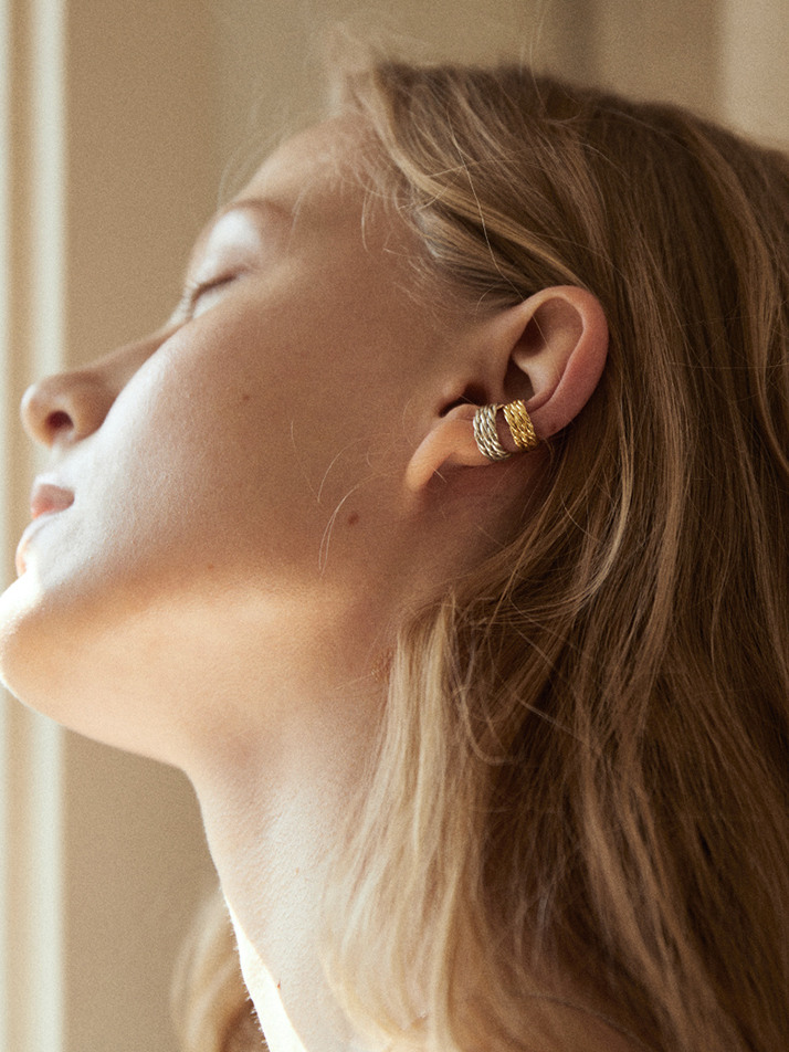 비먼트 [Twist earcuff]