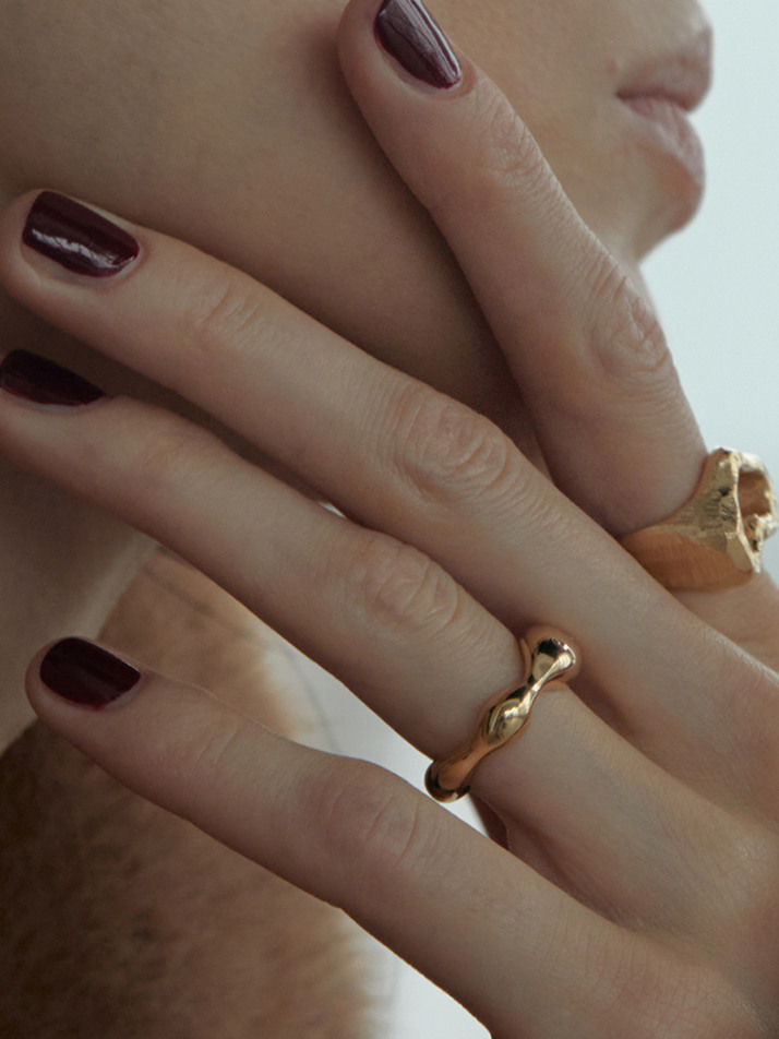 비먼트    [B. ripple ring Gold]