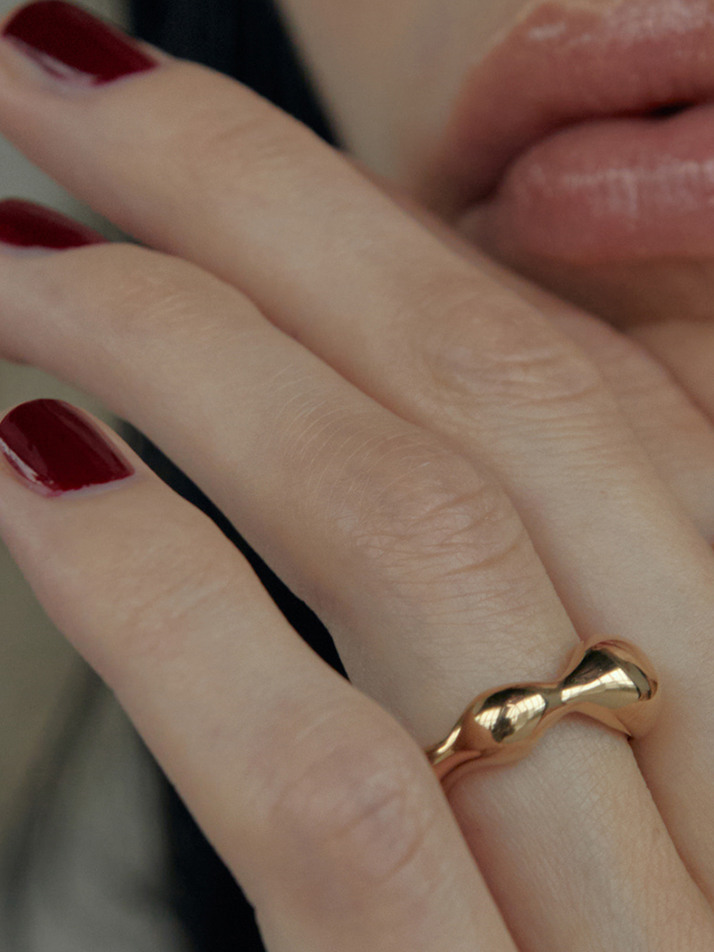 비먼트    [B. ripple ring Gold]