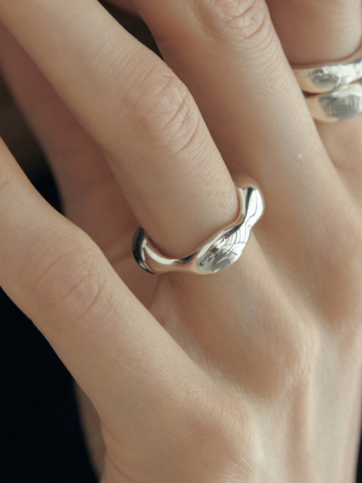 비먼트    [B. ripple ring Silver]