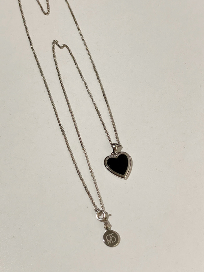 비먼트   [Flat onxy heart long N]