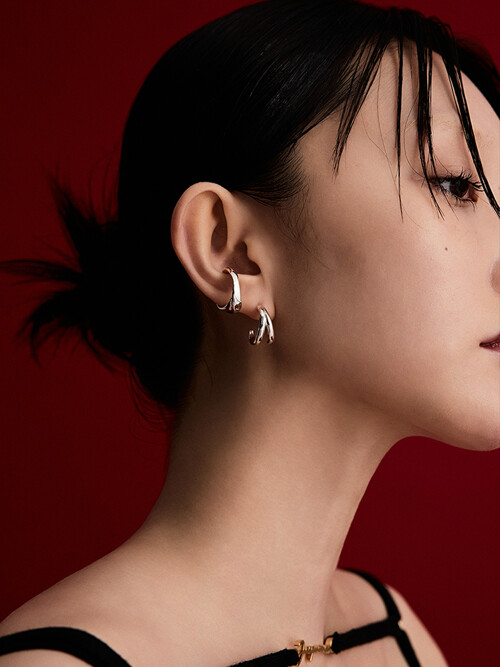 #197 Silver Twin earring