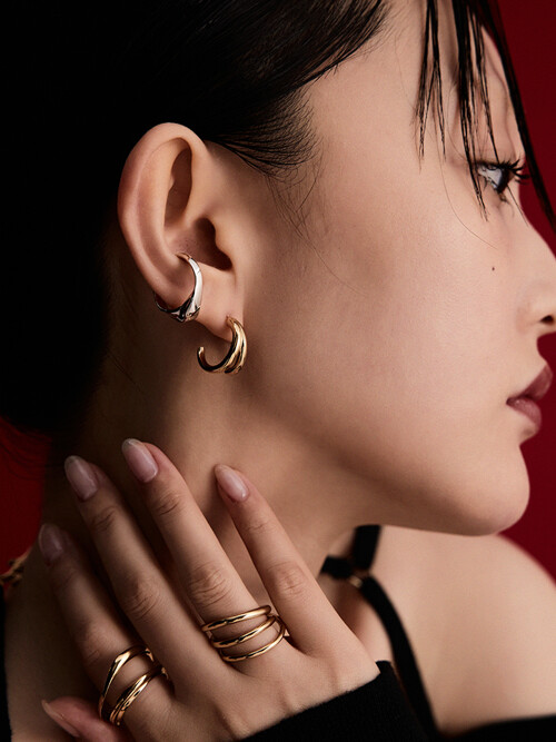 #197 Gold Twin earring