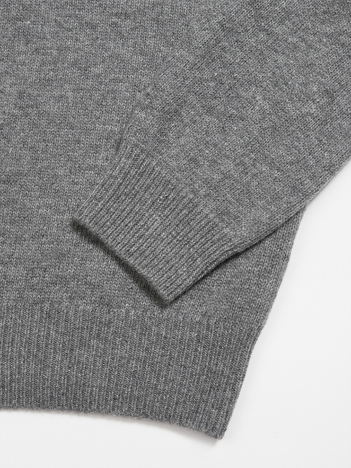 V-neck Knit Sweater (Gray)