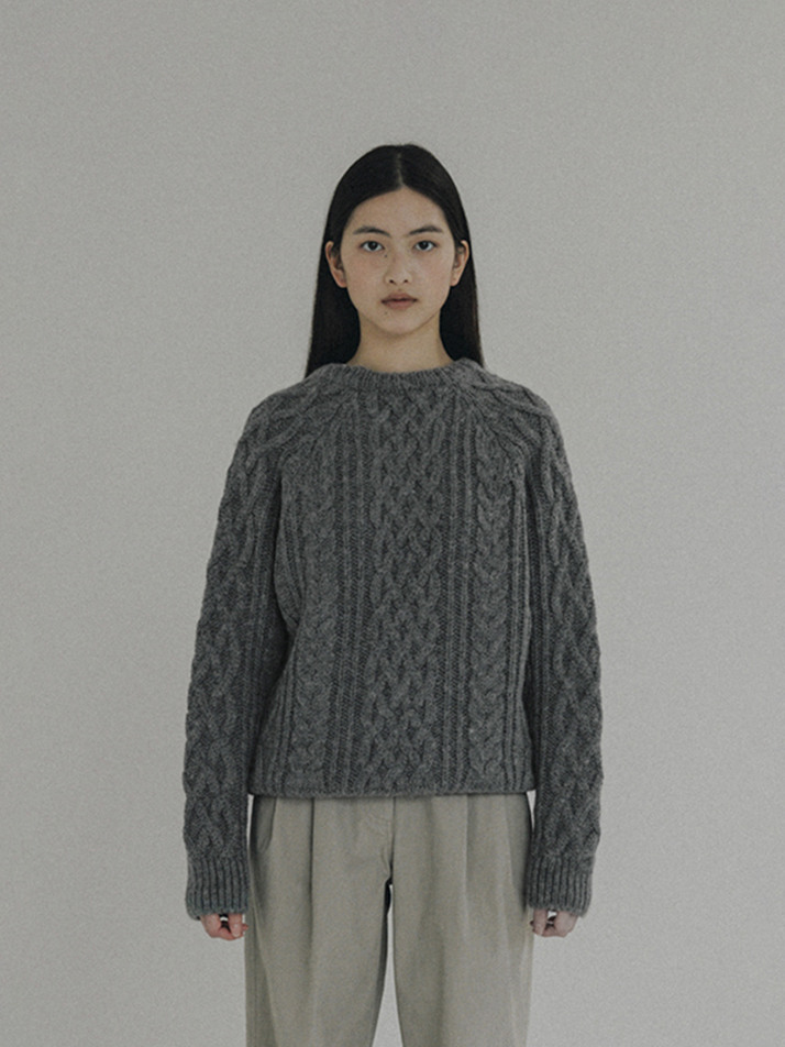 Vintage Cable Knit (Gray)