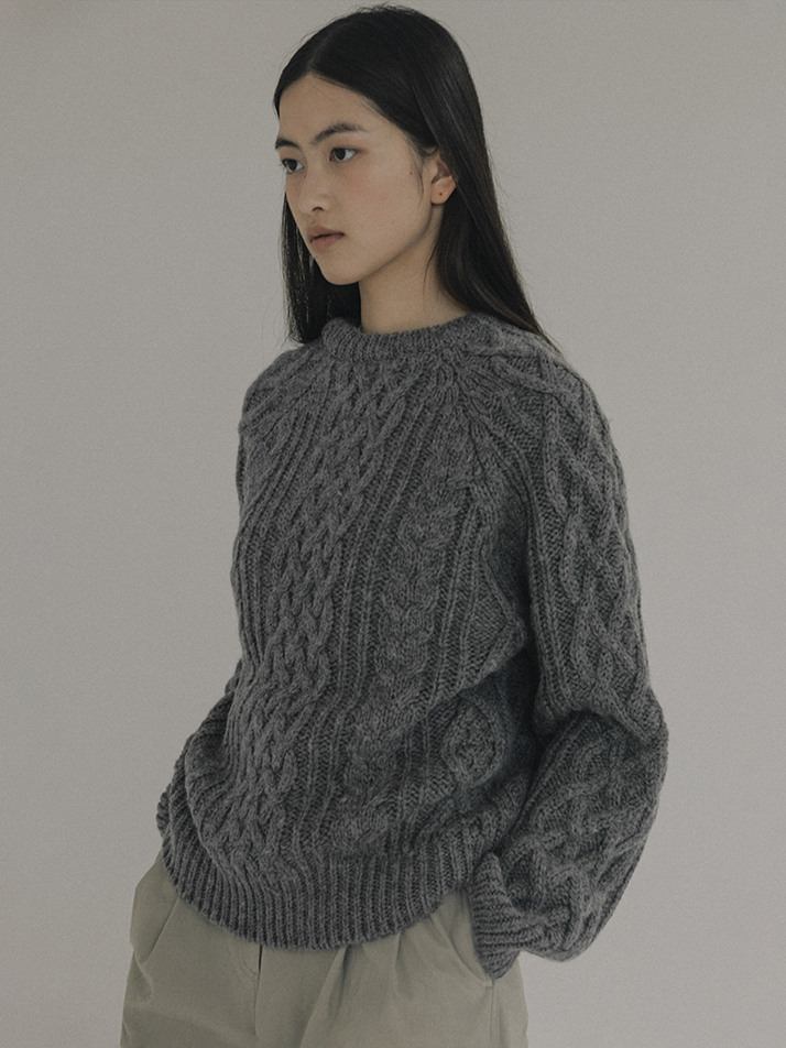 Vintage Cable Knit (Gray)