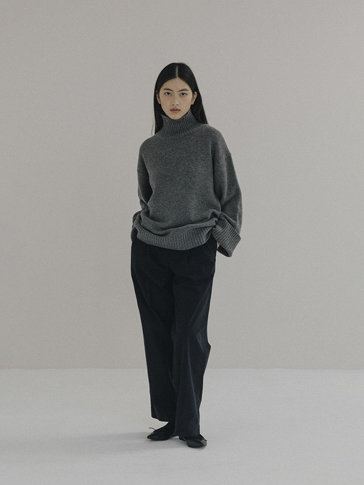 Cashmere turtle neck sweater (Gray)