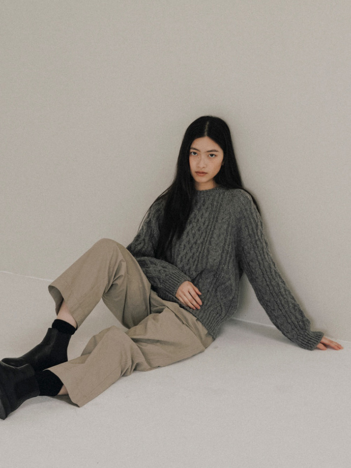 Vintage Cable Knit (Gray)