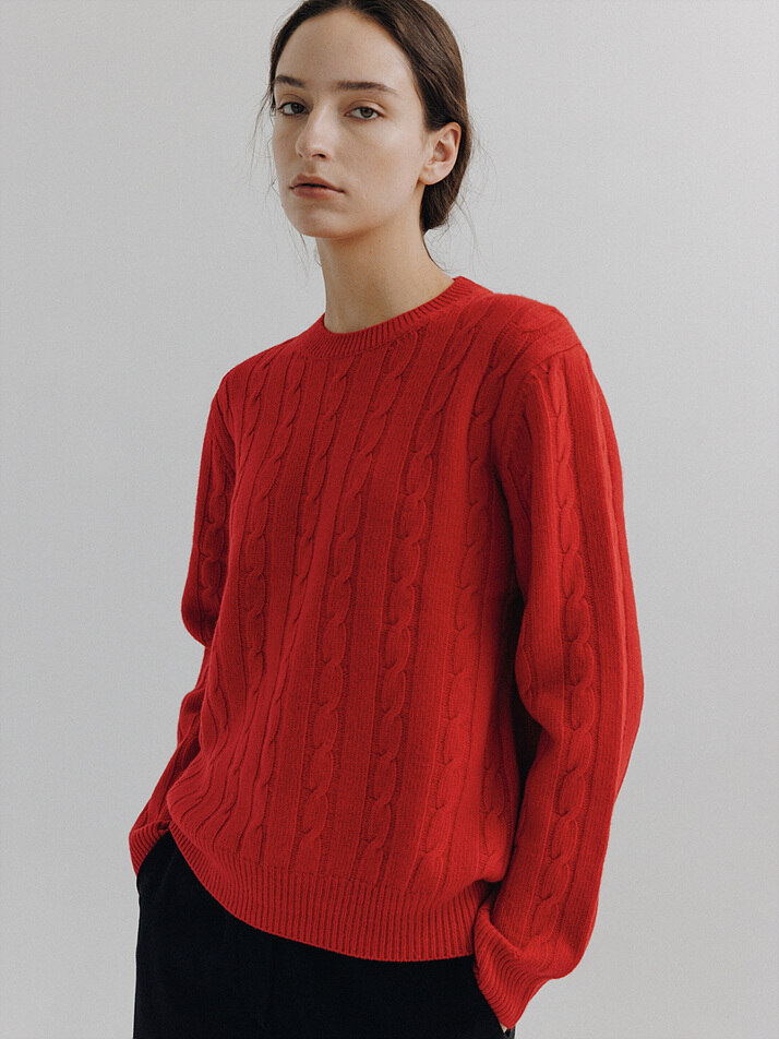 Classic cable sweater (Red)