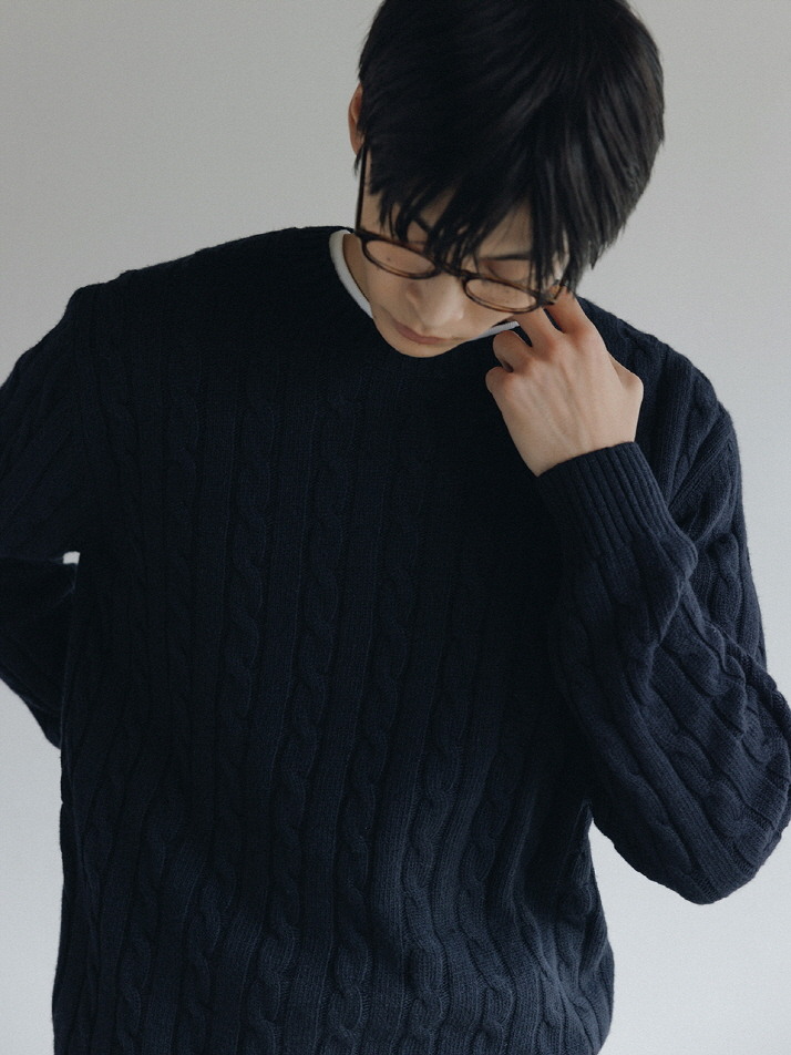 Cable Knit Sweater (D.navy)