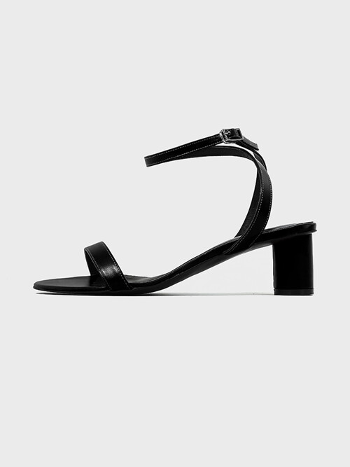 Single Strap Sandals_Black