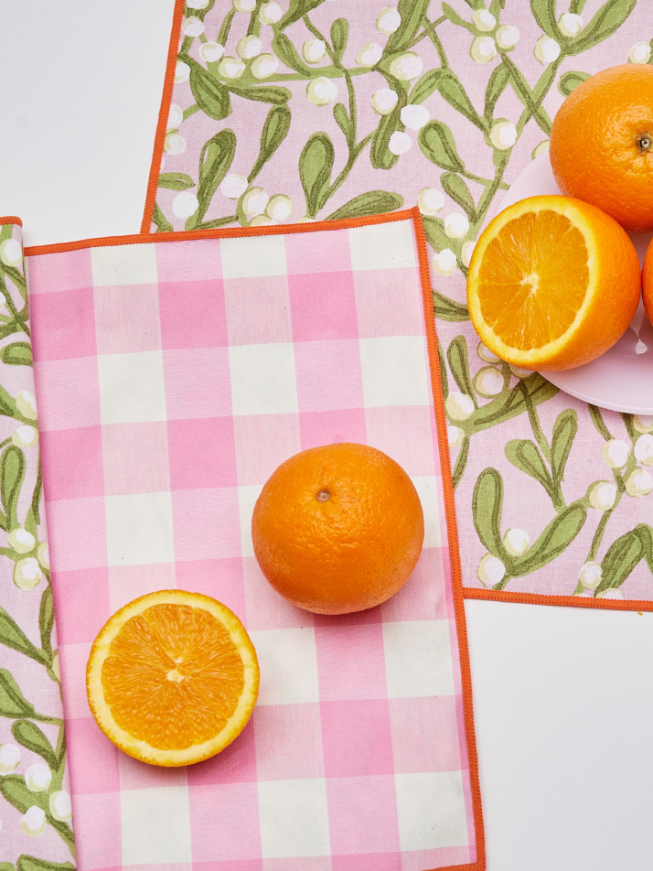 프리미엄 한 면 코팅 테이블 매트_뉴 퀸즈가든 실비아 (2color)