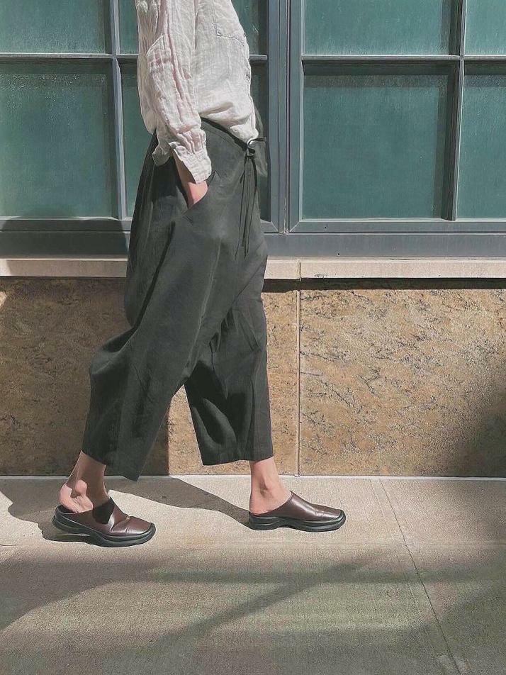 Mudra linen pants