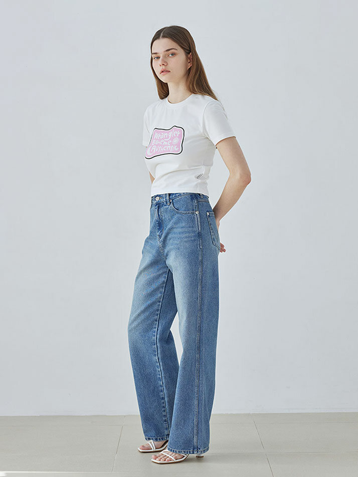 우먼즈 베이비 루나 반팔티셔츠 화이트