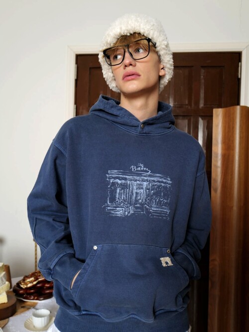 Garment Dyeing Bakery Shop Print Hoodie_Navy