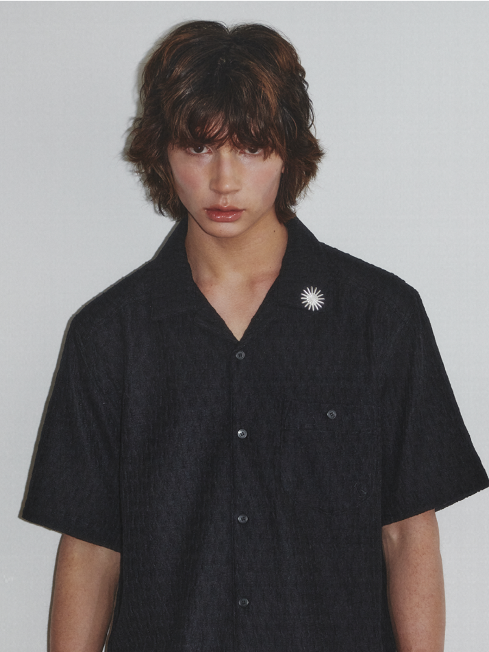 Wrikle Emboss Open Collar Shirt_Black