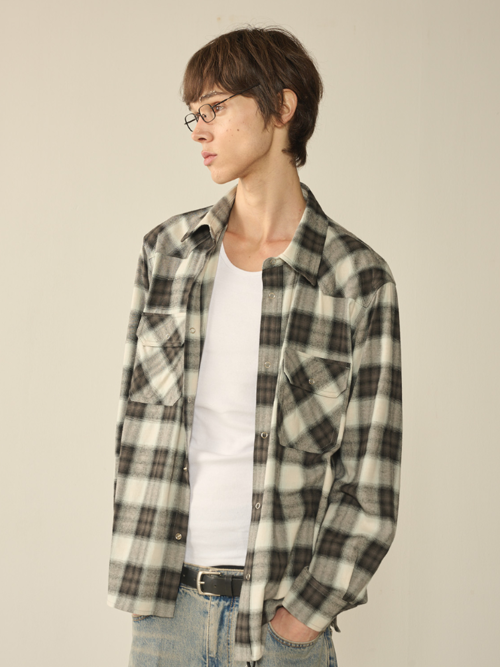 Ombre Checked Western Shirt_Black