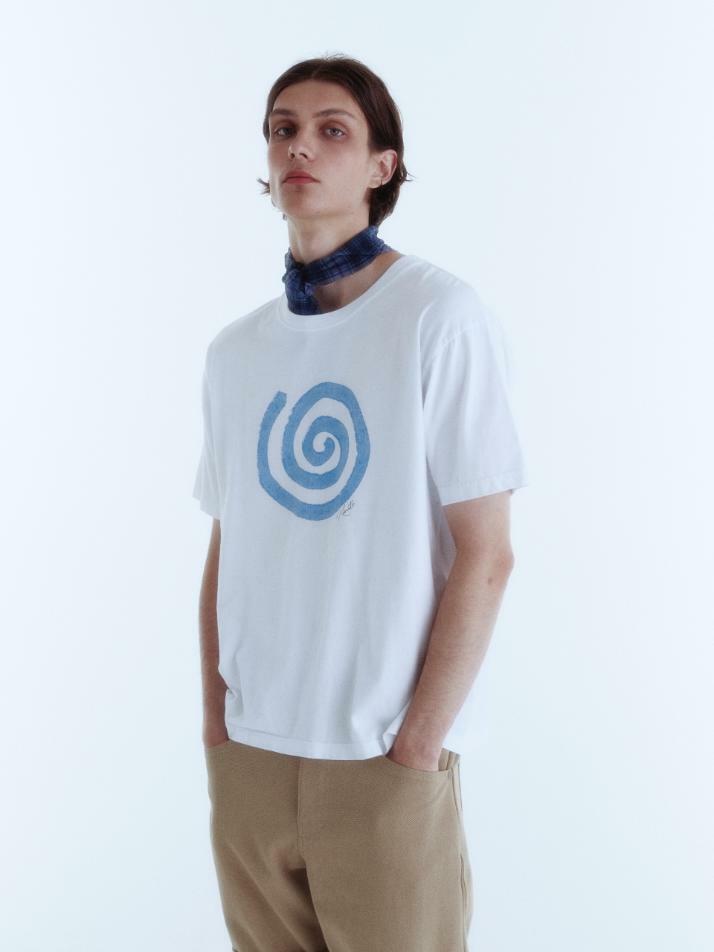 Blow Wind Print T-Shirt_White